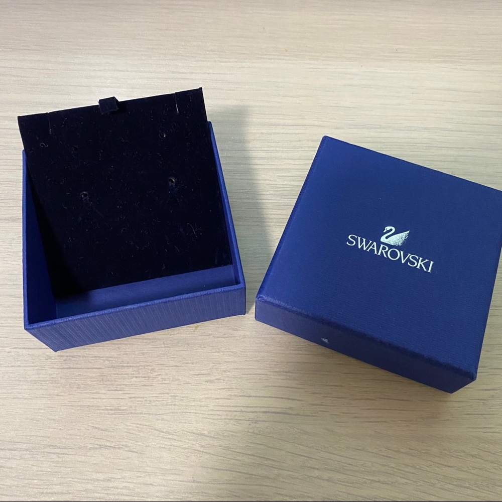Swarovski gift box